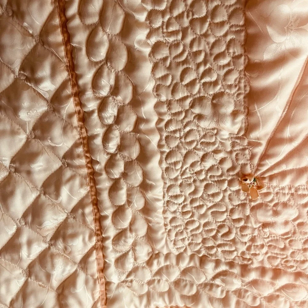 Vintage Quilt Blanket Matelasse Peach